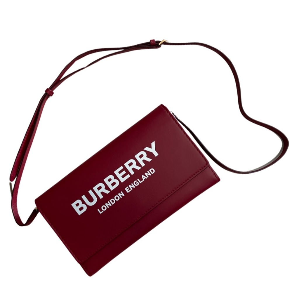 BURBERRY Red Bag ❤️
